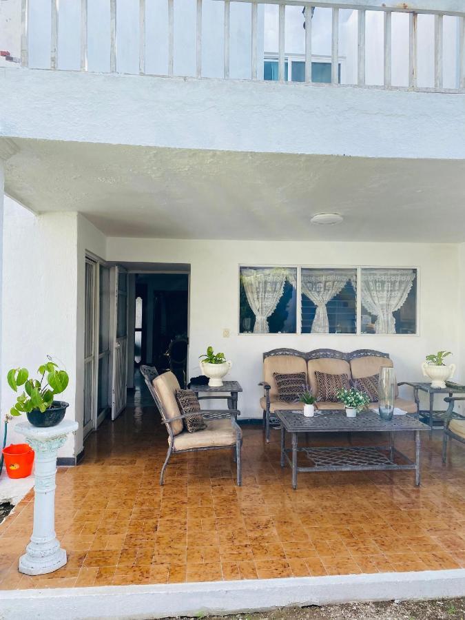 Hostal Guadalajara Cosmopolitan Providencia エクステリア 写真