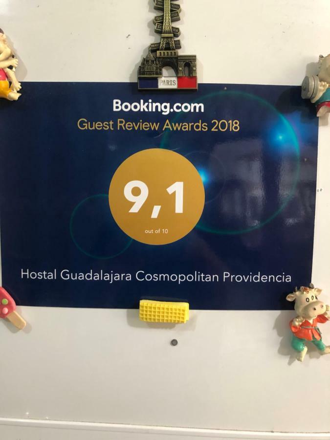 Hostal Guadalajara Cosmopolitan Providencia エクステリア 写真